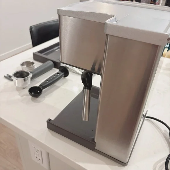 BREVILLE Cafe Roma Espresso Machine - Picture 4 of 4